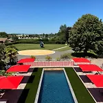 Georges Blanc Parc & - Relais & Chateaux Hotell Vonnas