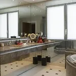 Hotell Georges Blanc Parc & - Relais & Chateaux Vonnas