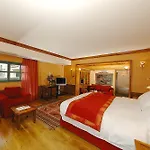 Georges Blanc Parc & - Relais & Chateaux Hotell 5*