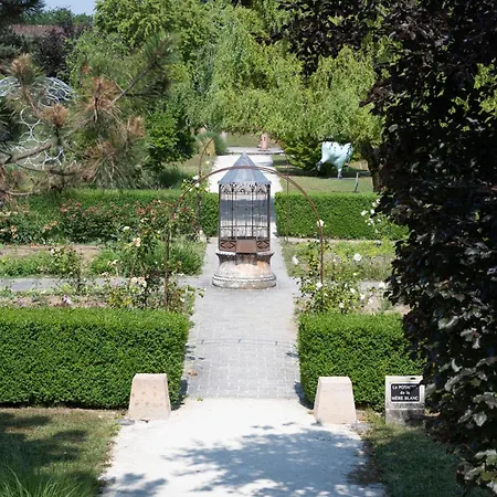 Georges Blanc Parc & - Relais & Chateaux Szálloda