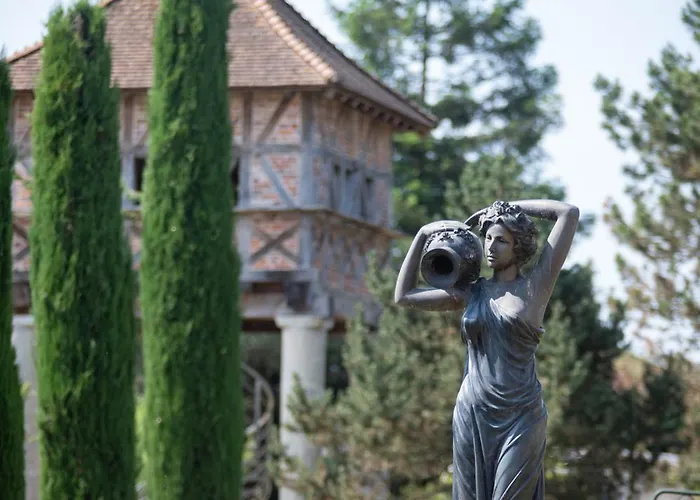 ホテル Georges Blanc Parc & - Relais & Chateaux