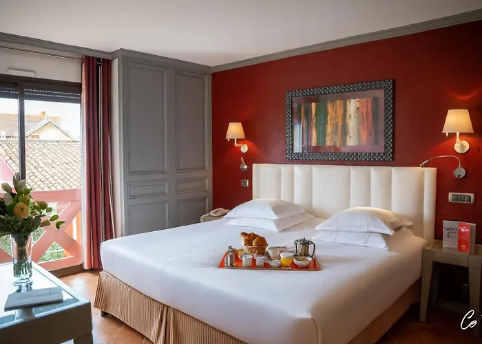 Georges Blanc Parc & - Relais & Chateaux ホテル 5*