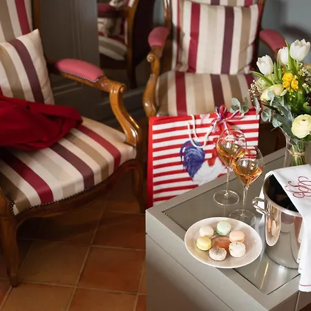 Georges Blanc Parc & - Relais & Chateaux Otel Vonnas