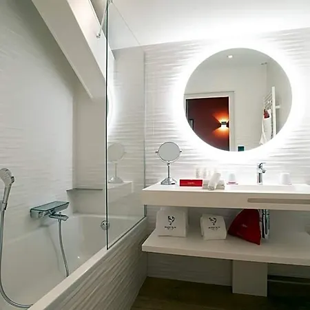 Georges Blanc Parc & - Relais & Chateaux 5*